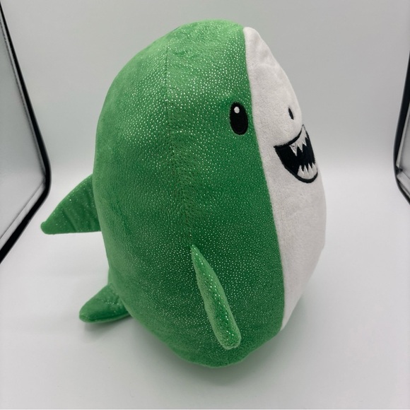 SHAWN THE SHARK 12” Sparkly Green Expressive Made By Fun Express Item No. 139606 - Picture 4 of 13